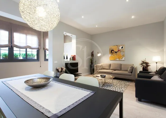 Modern Eixample Apartment Barcelona
