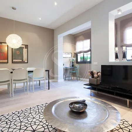 Lägenhet Modern Eixample *